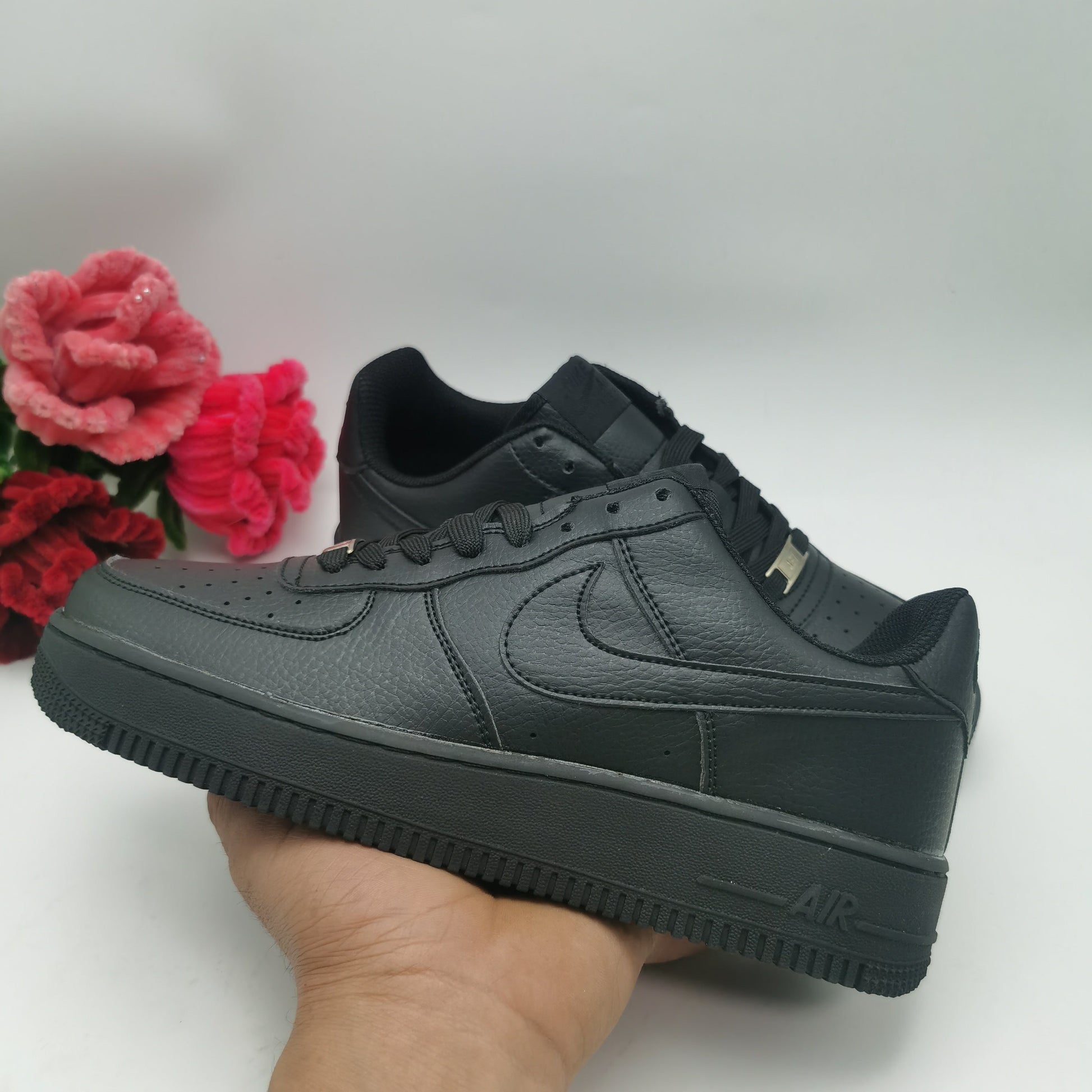 Nike Air Force 1 - Black