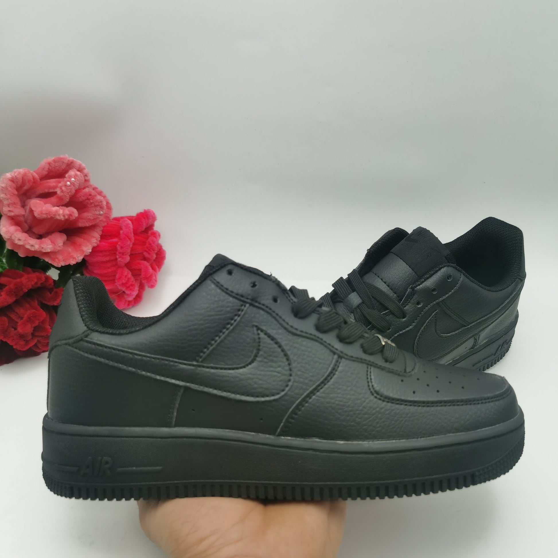 Nike Air Force 1 - Black