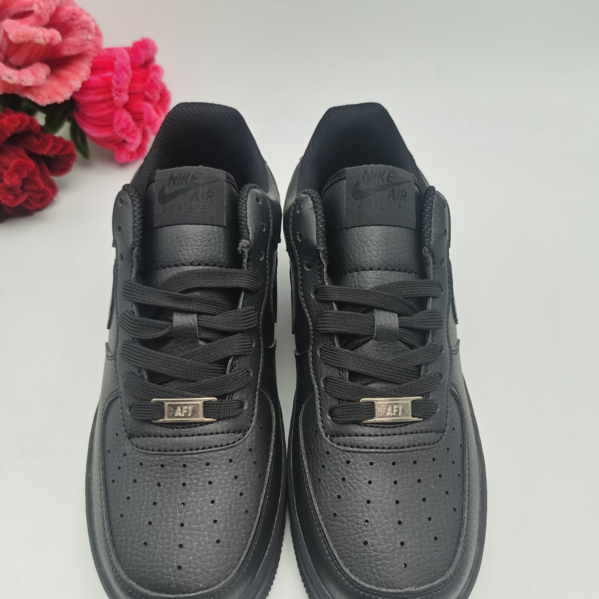 Nike Air Force 1 - Black