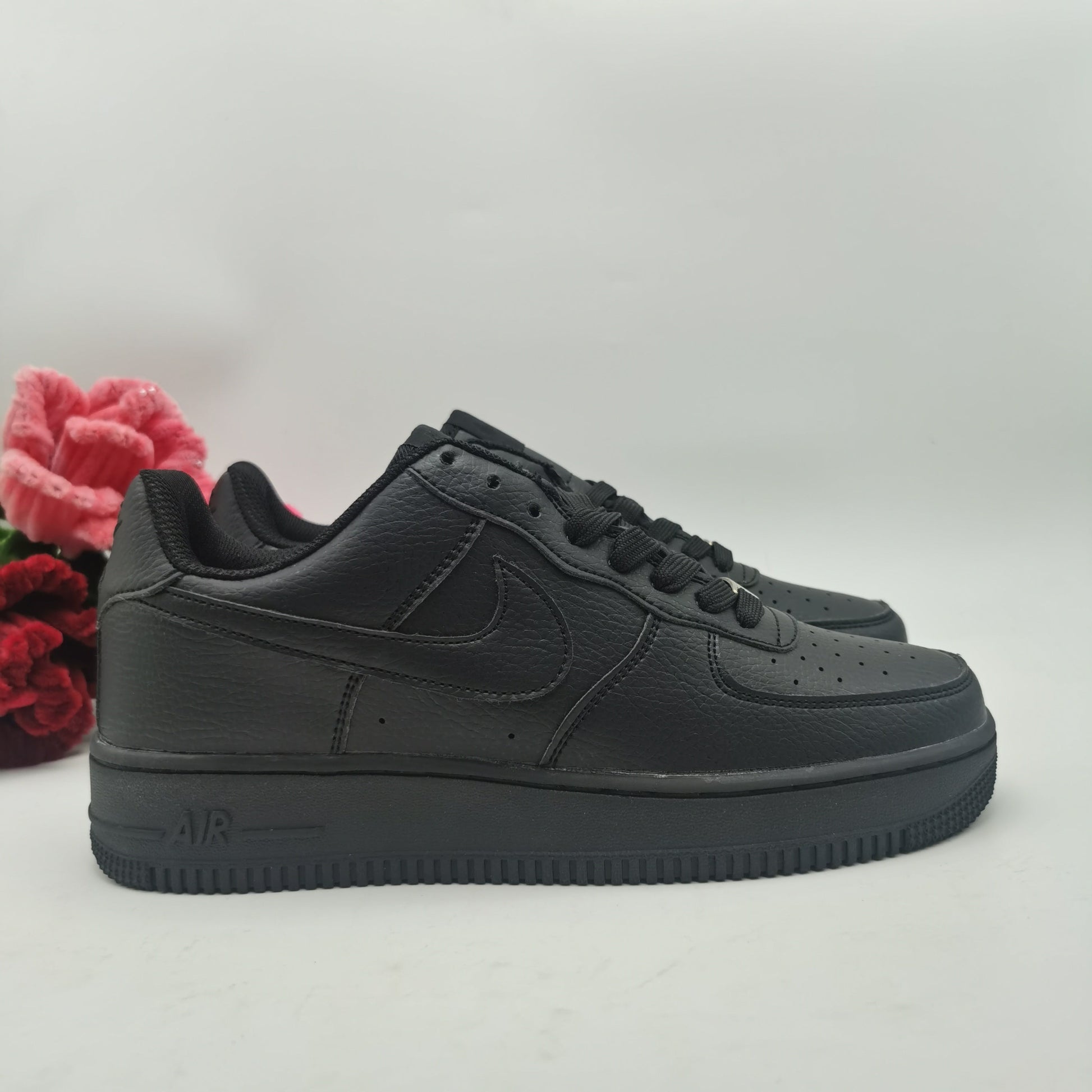 Nike Air Force 1 - Black